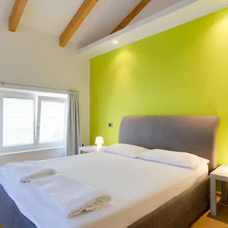 Al Palazzo Malfatti Bed & Breakfast